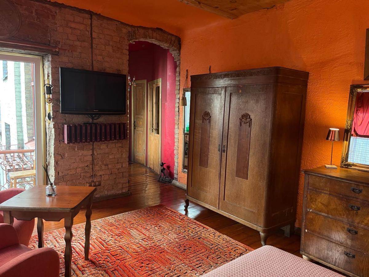 Apartment Vintage Studio In The Center *